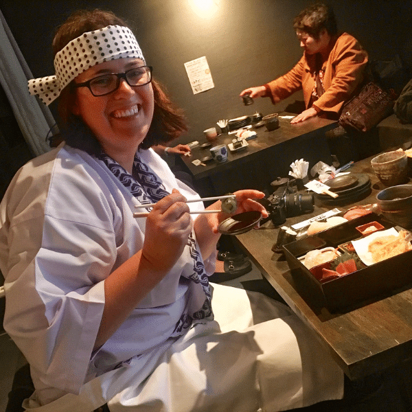 Amanda Eating Sushi In Japan - Amanda Kendle Consulting